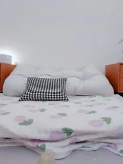 【自拍偷拍】直播：近期下海的白虎美女