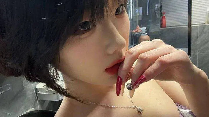 【国产主播】渴望被猛戳花心的阿黑颜少女