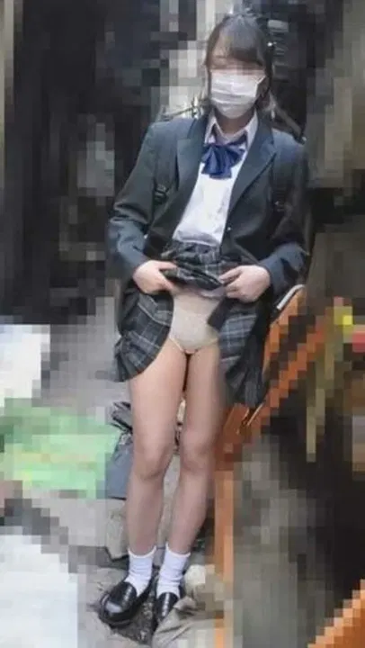 【日韩无码】县立普通科手工艺部第二集：刚毛处女初体验