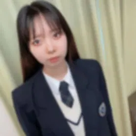 【日韩无码】白皙纤细毕业生美少女，敏感娇躯绝佳体验